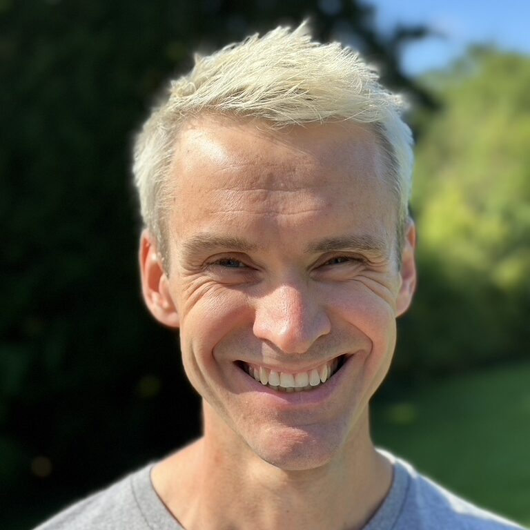 Portrait Matthieu Romain.